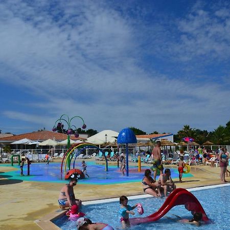 Camping Les Charmettes- Les Mathes Kültér fotó